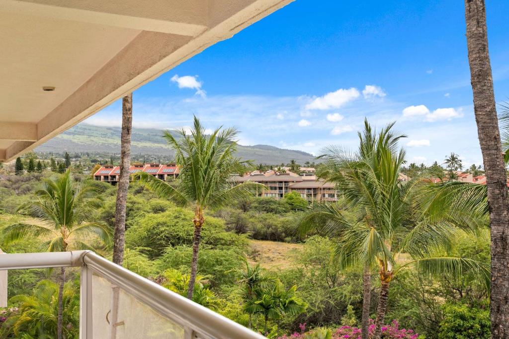 Aston at the Maui Banyan - 