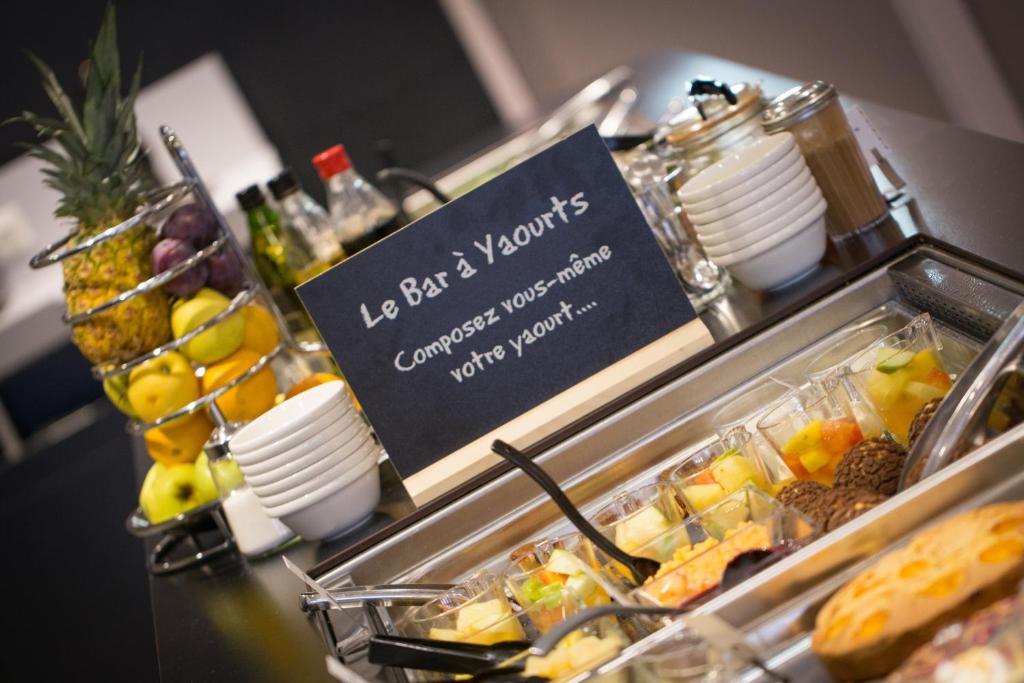 Campanile Dijon Centre - Gare - Resim 44