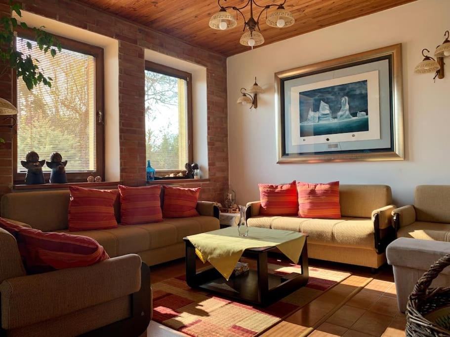 Gallery image of Beautiful house with sunny garden near Bratislava in Plavecký Štvrtok