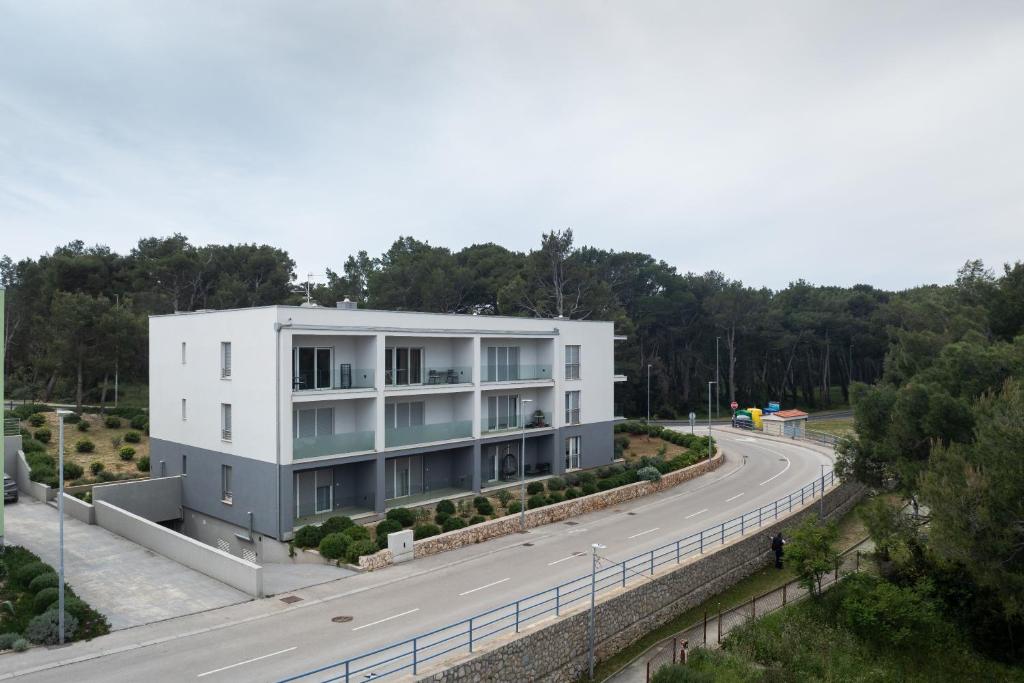 Budova, kde se apartmán nachází