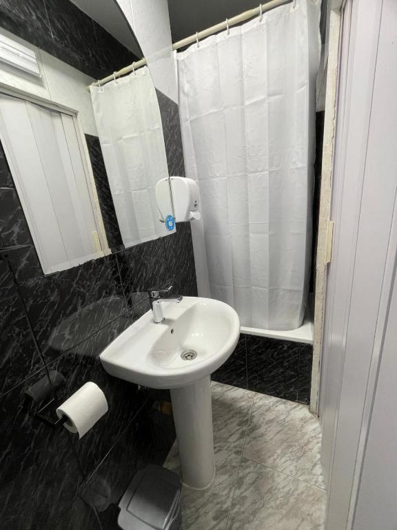 Hotel Arganda - Camera Doppia Con Balcone