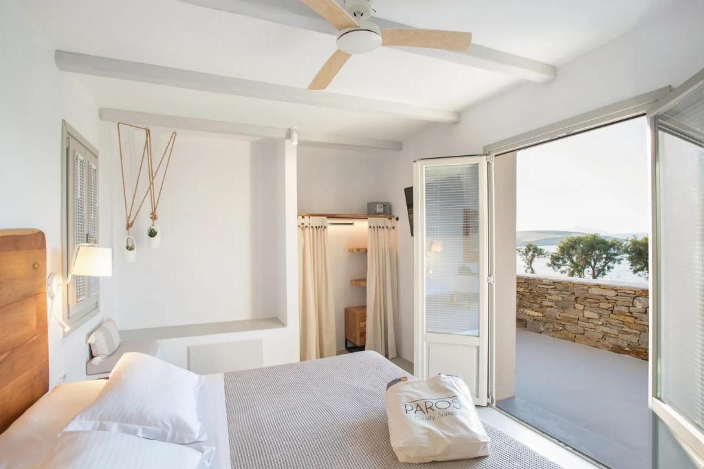 Paros Comfy Suites - 1