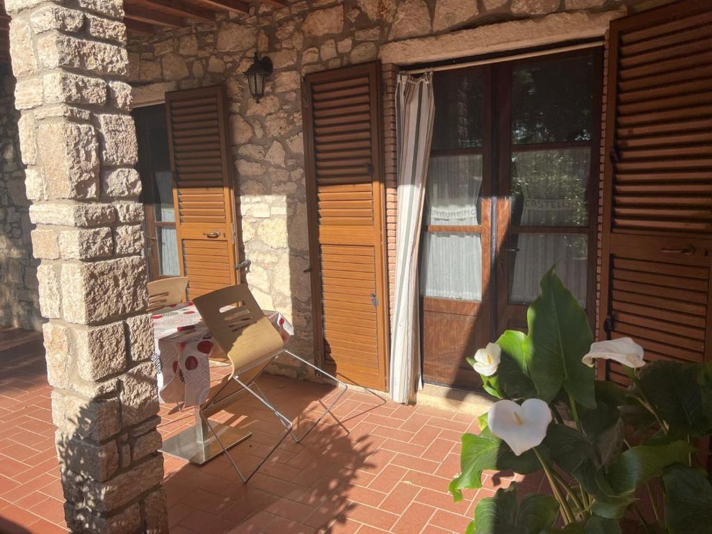 Balkon lub taras w obiekcie Agriturismo La Castellina