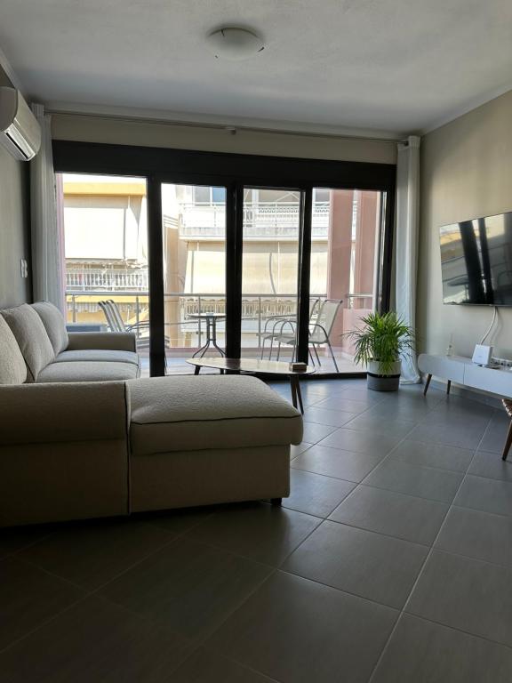 TV a/nebo společenská místnost v ubytování SnappyB Living Spaces