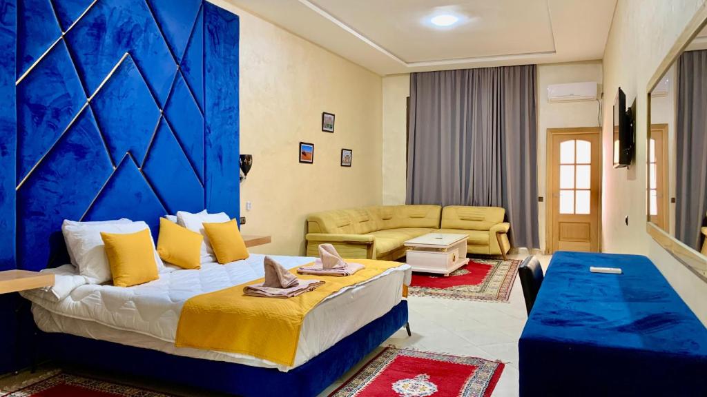 Posezení v ubytování Hôtel AL QAISAR