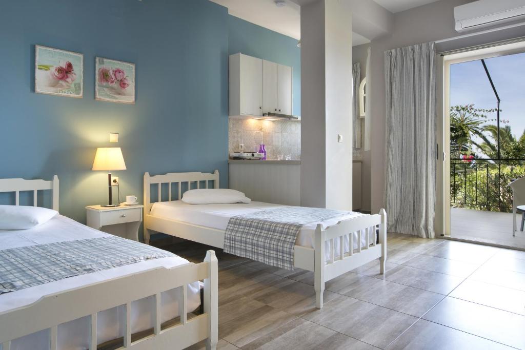 Irilena Studios and Apartments - 1