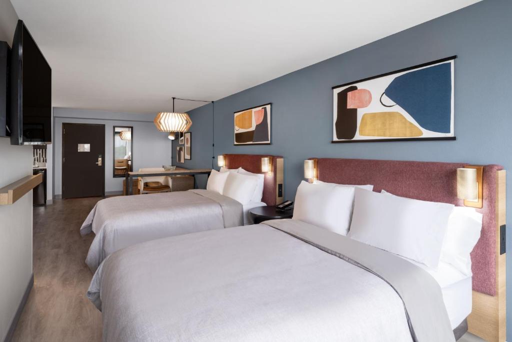 Atwell Suites Austin Airport by IHG photo