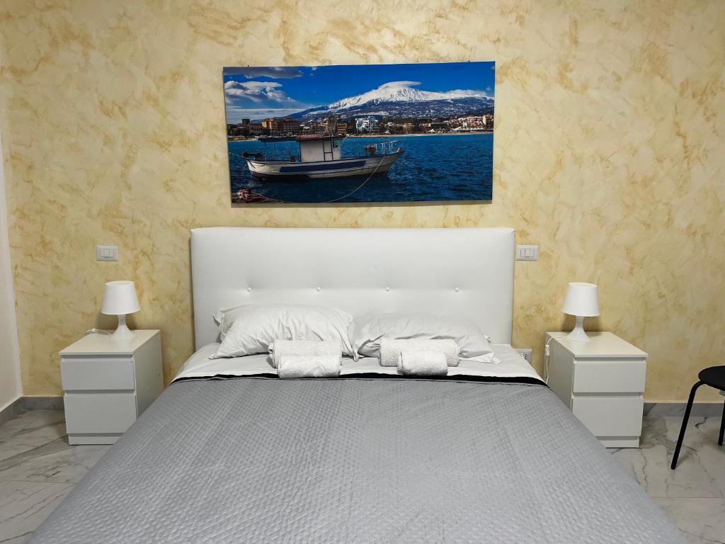 Ένα ή περισσότερα κρεβάτια σε δωμάτιο στο Stone House 2