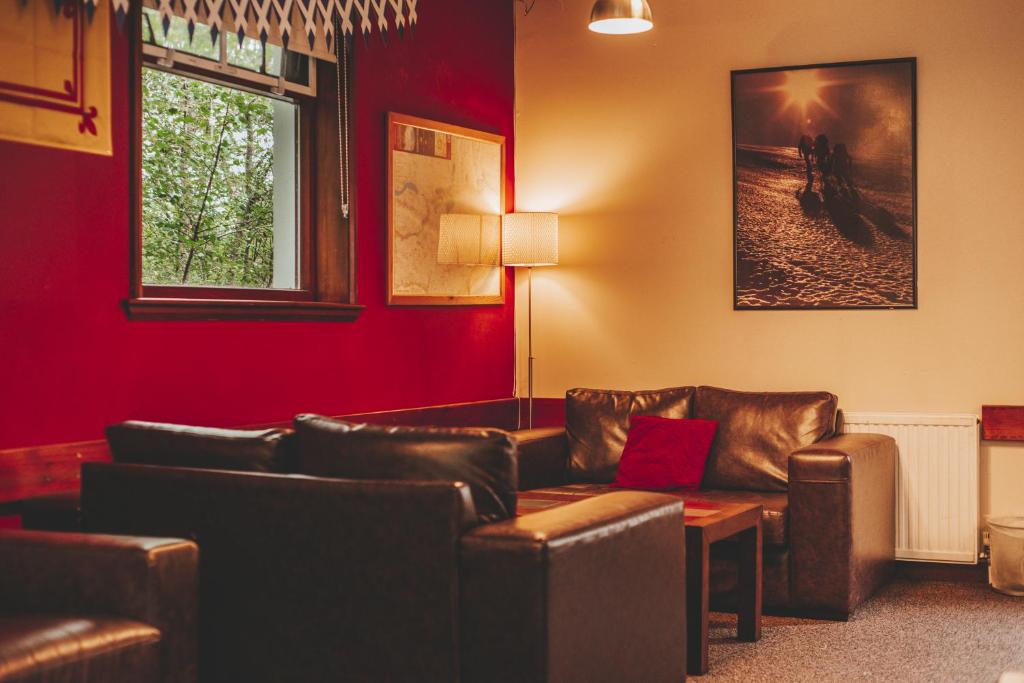 Posezení v ubytování Crianlarich Youth Hostel