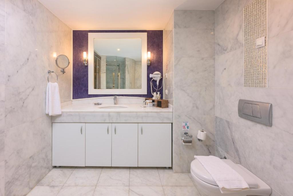 Baia Bodrum Hotel - Suite Met Bubbelbad