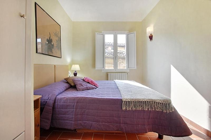 Posteľ alebo postele v izbe v ubytovaní Florence view apartment