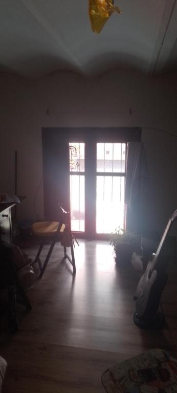 Posezení v ubytování Habitación en apto compartido para una persona