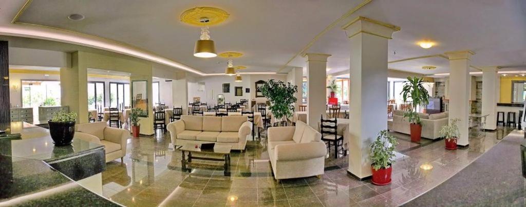 A seating area at Theofilos Classic Hotel