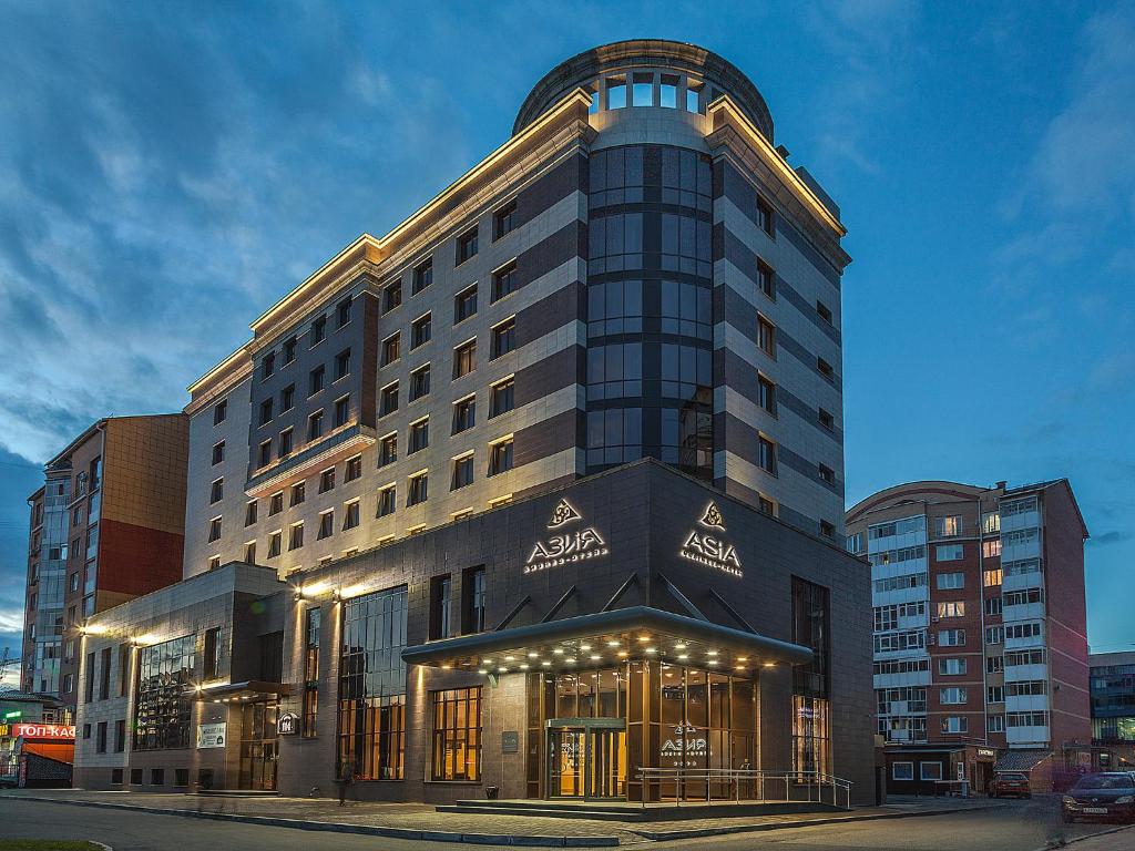 Hotel Asia - Housity