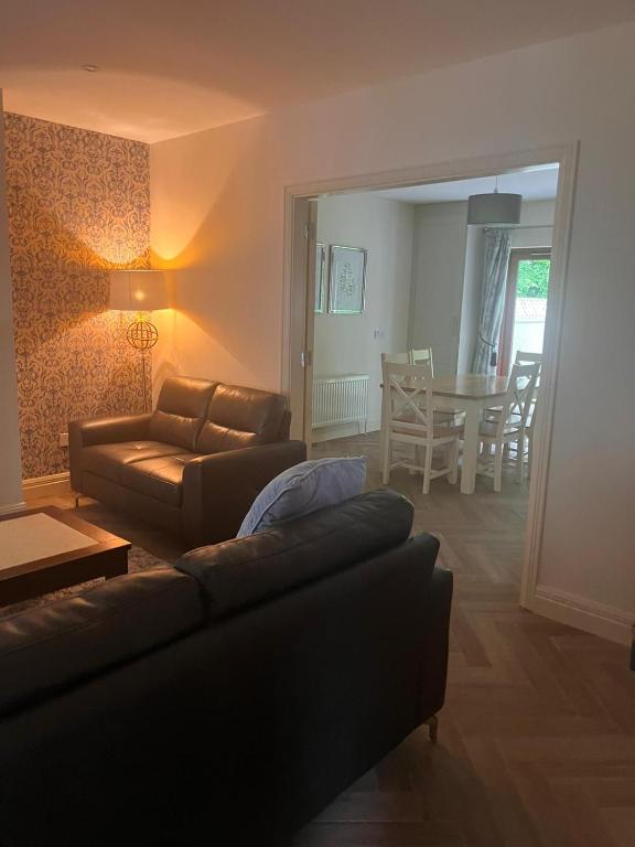 Posezení v ubytování Kilronan 3 bed house on castle grounds