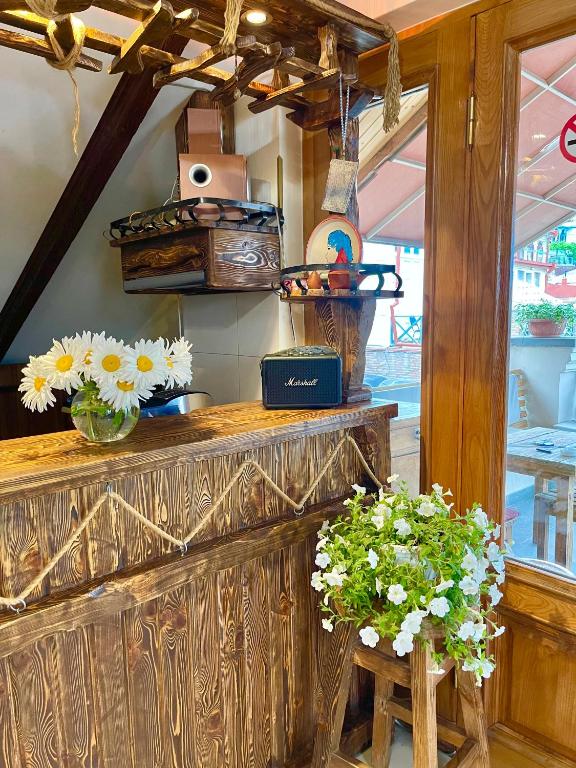 Kuchyň nebo kuchyňský kout v ubytování Betlemi Old Town Hotel