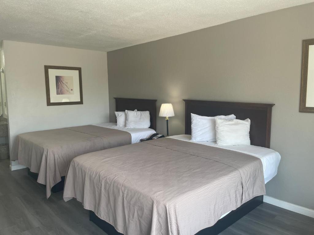 Camden West Inn, Lugoff (updated prices 2024)