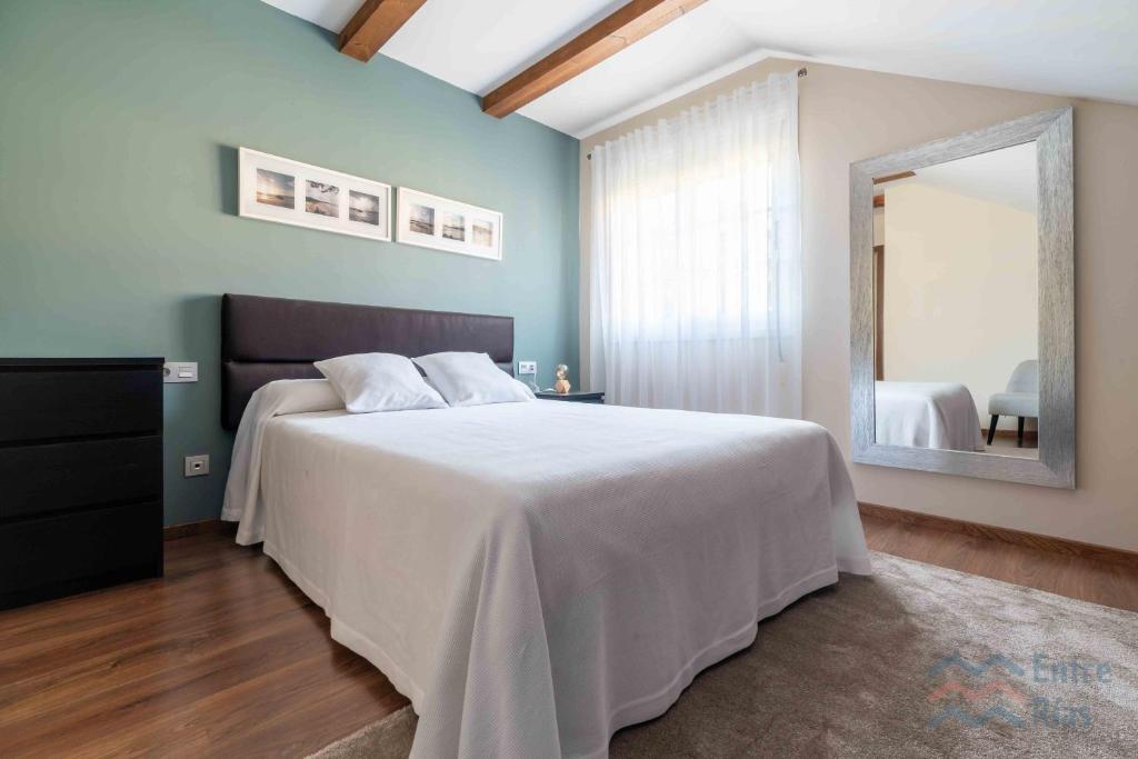Casa Eira de Arriba - by entreRías, Cangas de Morrazo (updated prices 2026)