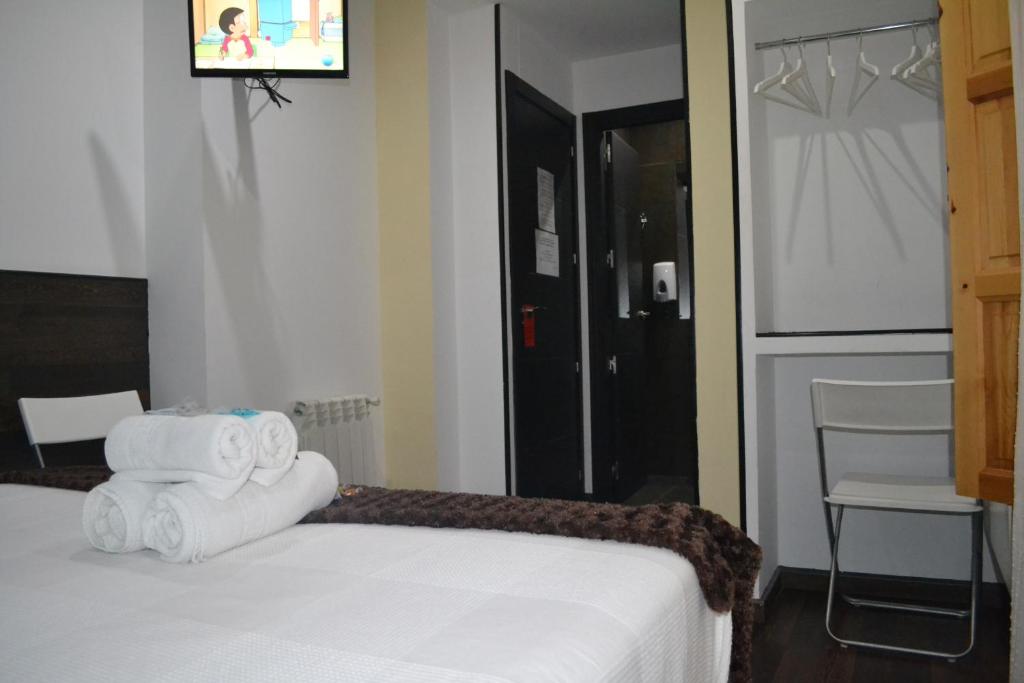 Hostal El Brezo - Double Room