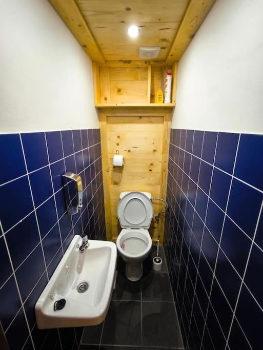 Koupelna v ubytování Chata Na Cvičence