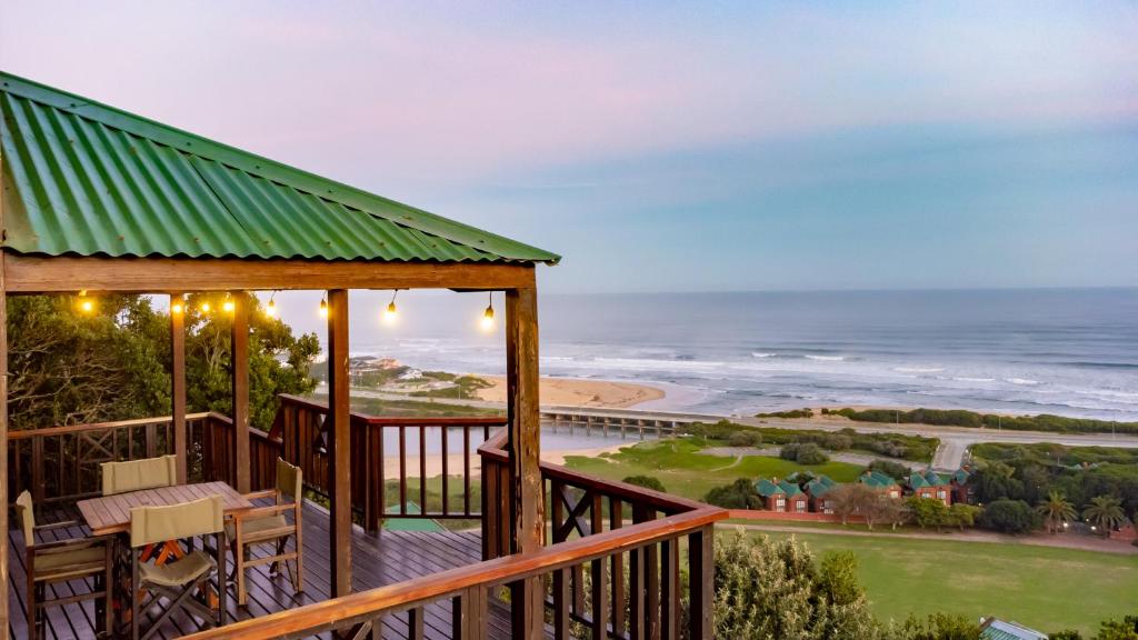 Peak's Cabin - Endless Ocean Views - Fireplace - Fast WiFi - Image 35
