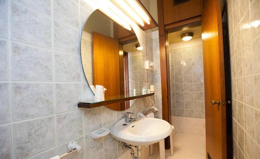 Grand Hotel Elite - Triple Room