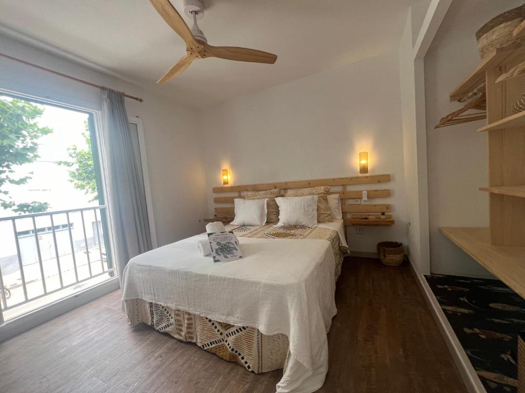 Postel nebo postele na pokoji v ubytování Balear Hotel