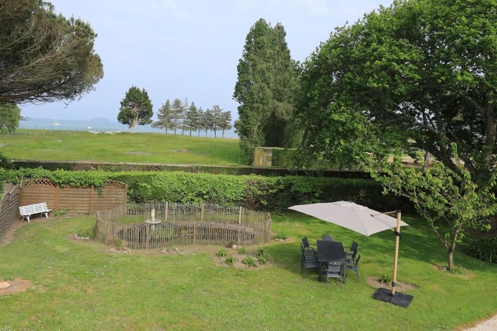 Jardin de l'établissement Ti Ar Familhou classée 3 étoiles
