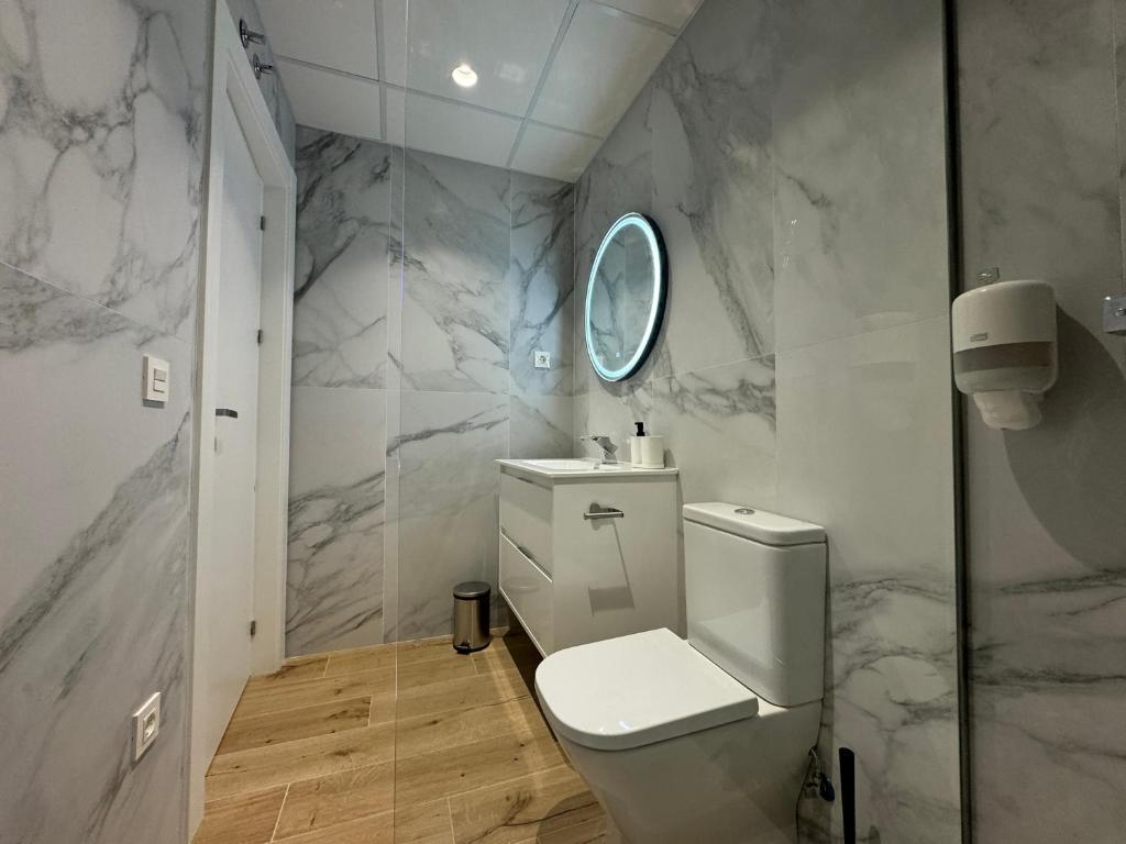 Apartamentos Mk77 Leon Se7ven - 5