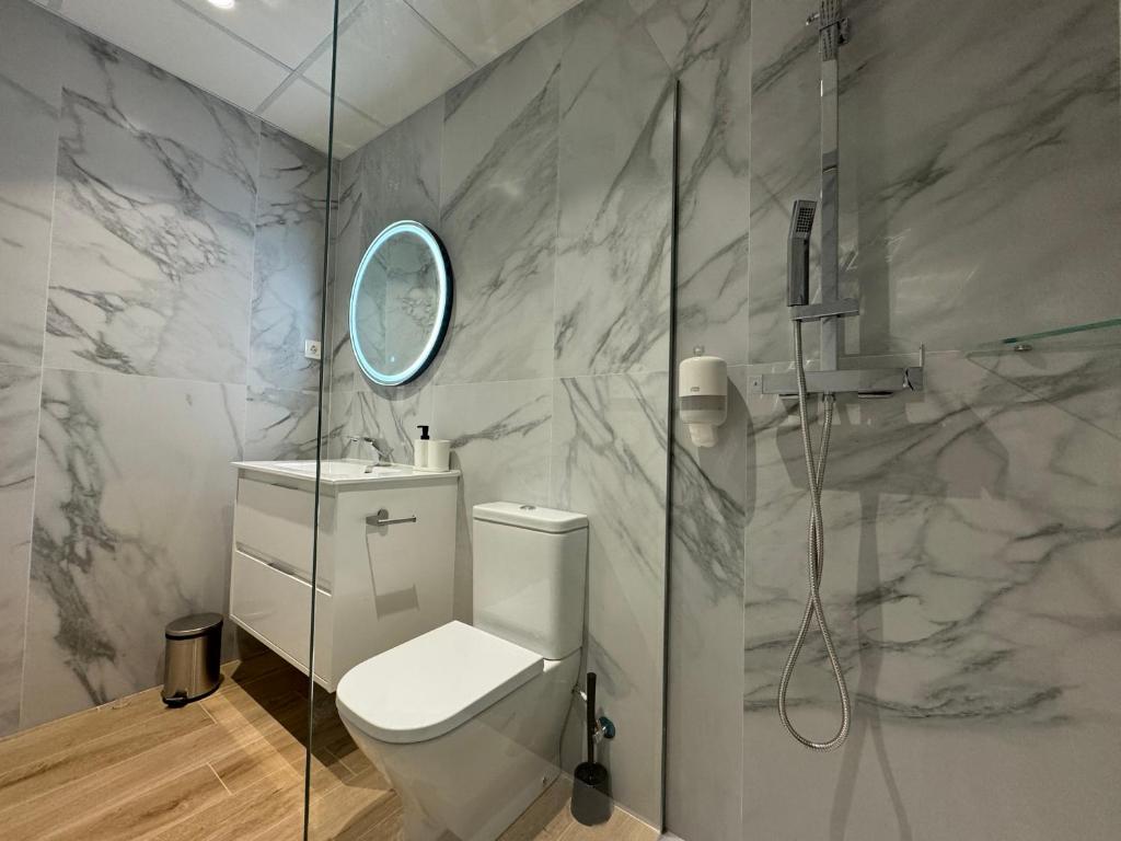 Apartamentos Mk77 Leon Se7ven - 13