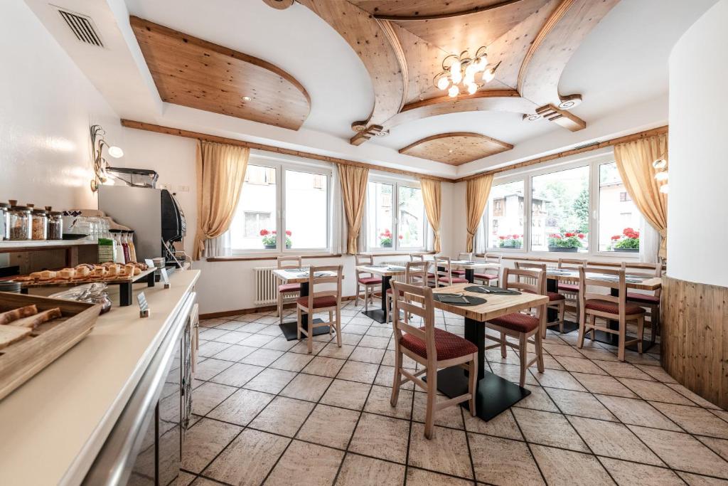 Kuchyň nebo kuchyňský kout v ubytování Hotel La Noria
