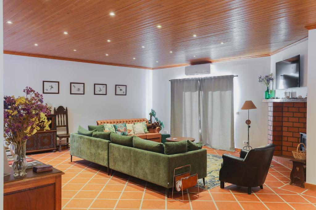 TV a/nebo společenská místnost v ubytování Montum Farm Living