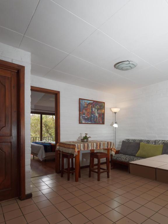 Posezení v ubytování Apartamentos Otorongo Cuenca Ecuador
