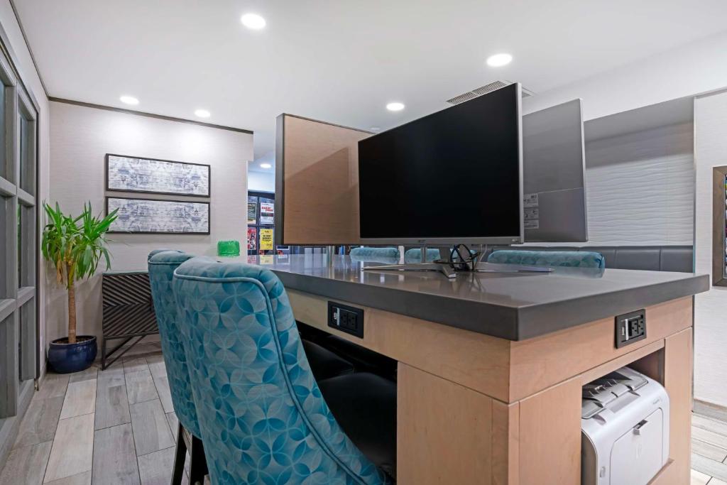 Kuchyň nebo kuchyňský kout v ubytování Best Western Plus Sands