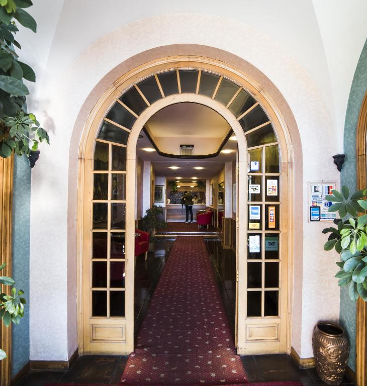 Exteriér nebo vchod ubytování Hotel Kristina