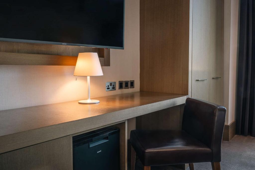 Kuchyň nebo kuchyňský kout v ubytování Radisson Blu Royal Hotel Dublin