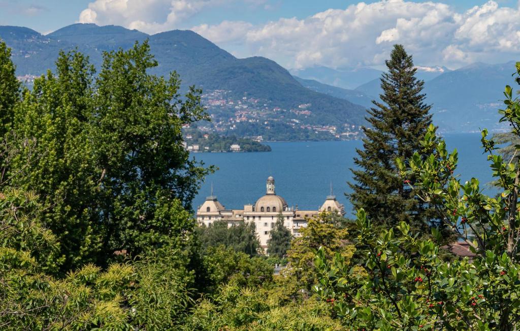 2 Bedroom Beautiful Apartment In Stresa, Stresa (updated prices 2026) - 2 Bedrooms With Beautiful Views