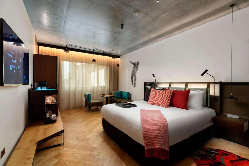 QT Melbourne - Resim 31