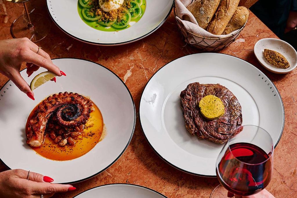 QT Melbourne - Resim 35