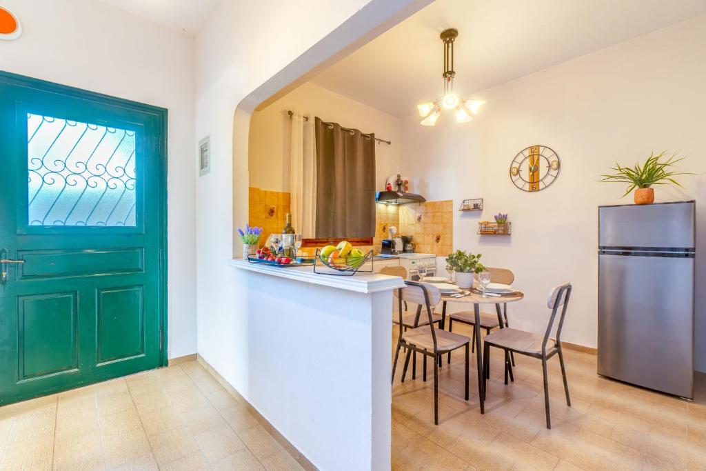 Kuchyň nebo kuchyňský kout v ubytování Maestro Apartment