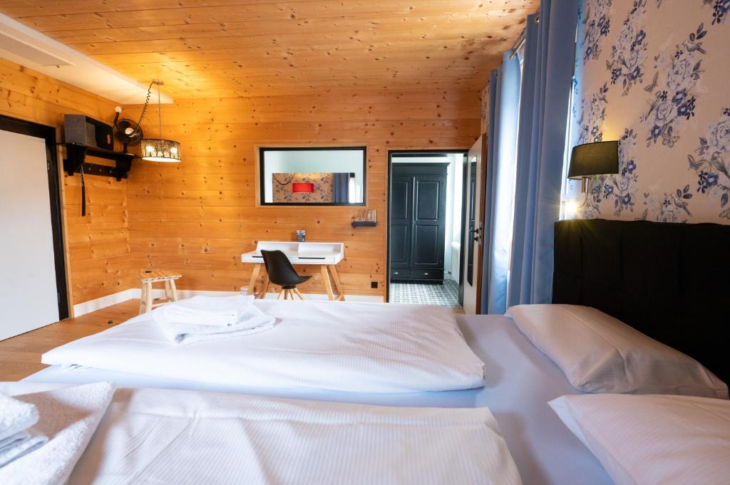 Design Hotel ALPENLIEBE - - - - Boutique-Flair - - - - - 8