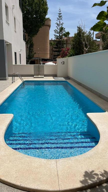 Andraza home Apartamento a 30 metro de la playa con piscina y garaje en la Carihuela