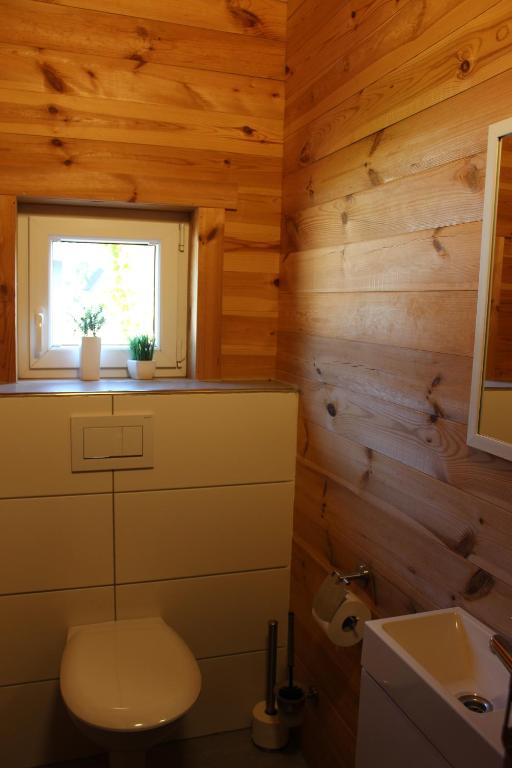 Koupelna v ubytování Ferienhaus Harmonie, Sauna,Seeblick, familienfreundlich