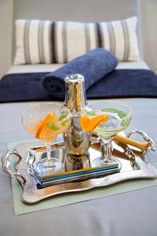 Ποτά στο Alex Suite with private jacuzzi