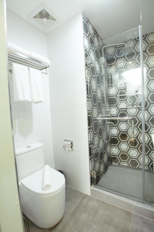 Koupelna v ubytování Hamersons Hotel CDO