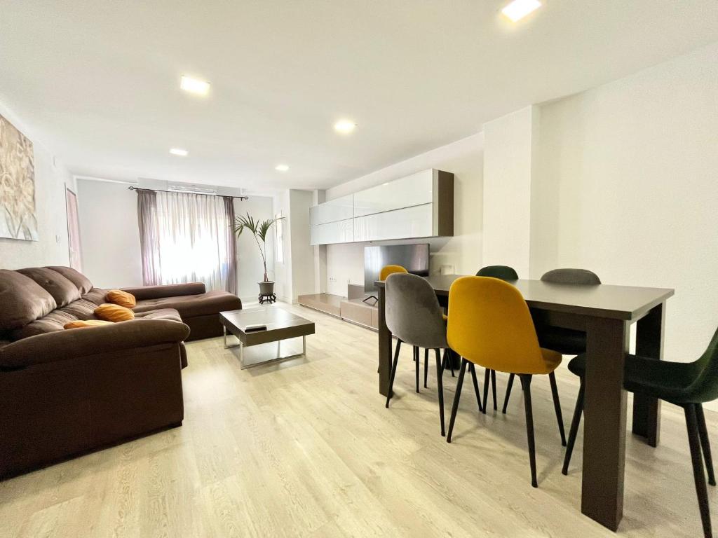 Posedenie v ubytovaní Apartamento 3 dormitorios centro Villajoyosa
