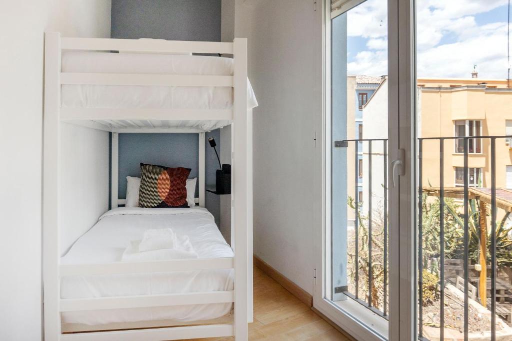 Welcomer Apartments Valencia - Two-Bedroom Apartment With Bunk Bed