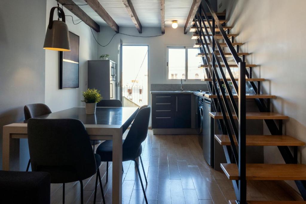 Welcomer Apartments Valencia - Duplex Apartment