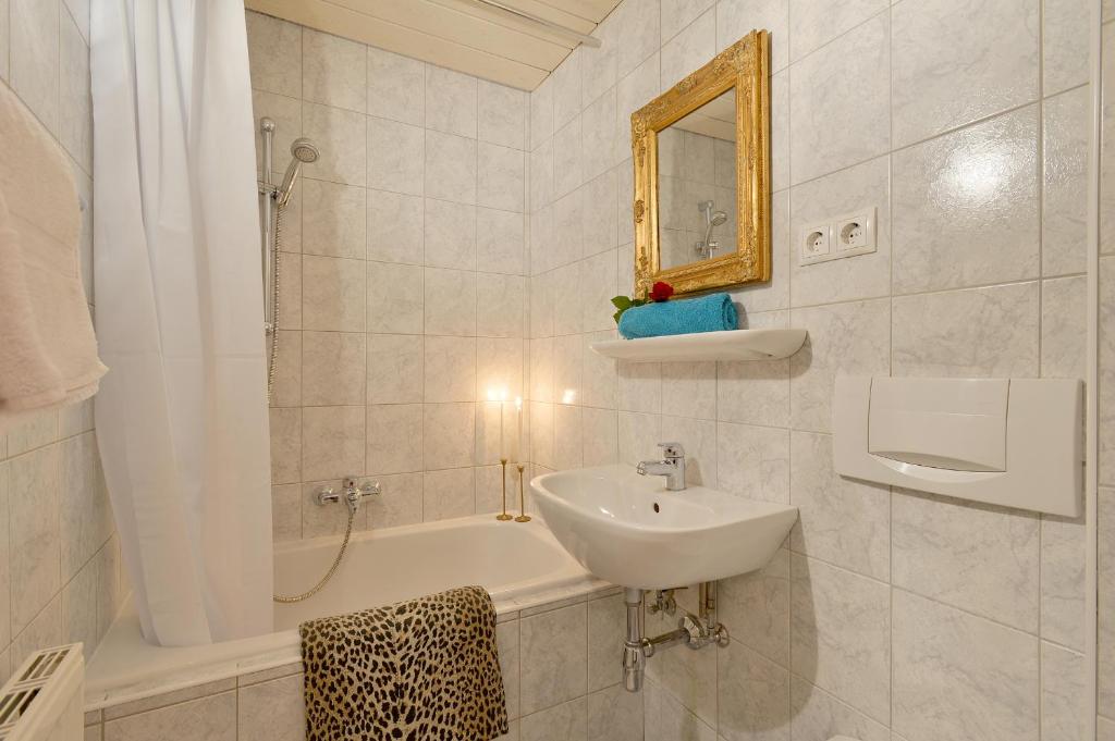 Kúpeľňa v ubytovaní Appartement Teresa I by NV-Appartements