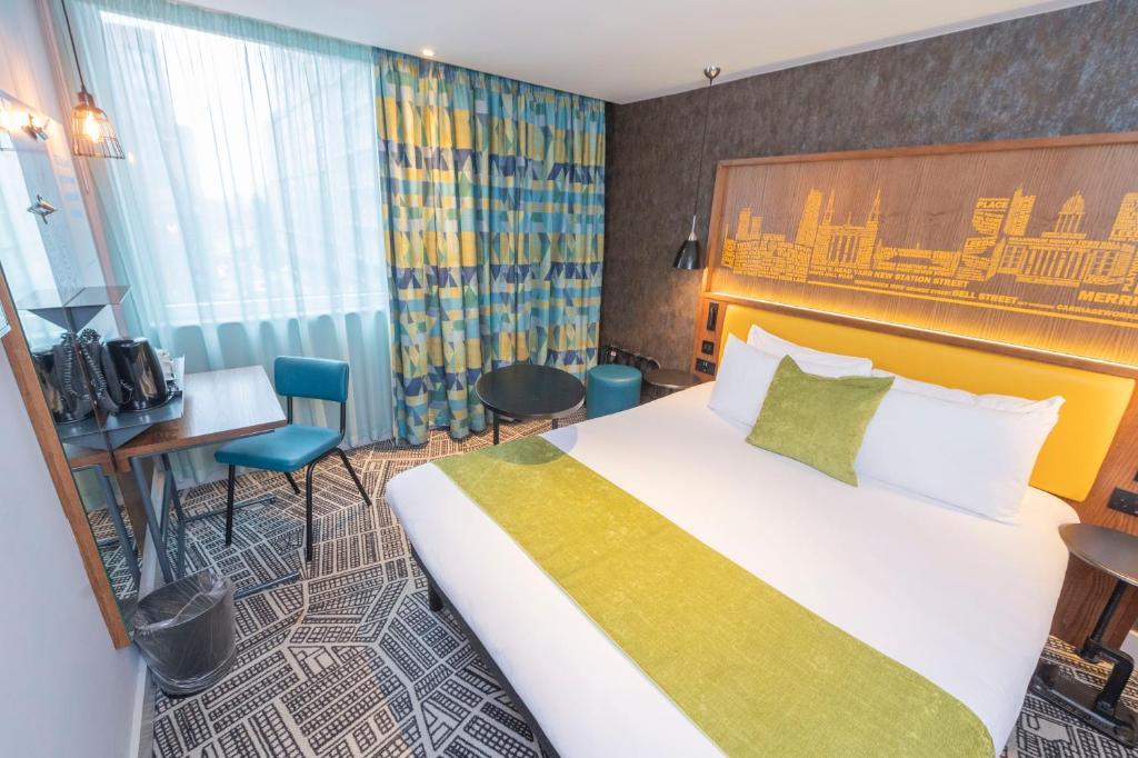 Postel nebo postele na pokoji v ubytování ibis Styles Leeds City Centre Arena